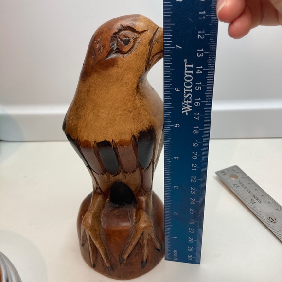 Hand Carved Wood Bald Eagle or Hawk Figurine 8.75” Tall Bird Statue - Picture 11 of 11